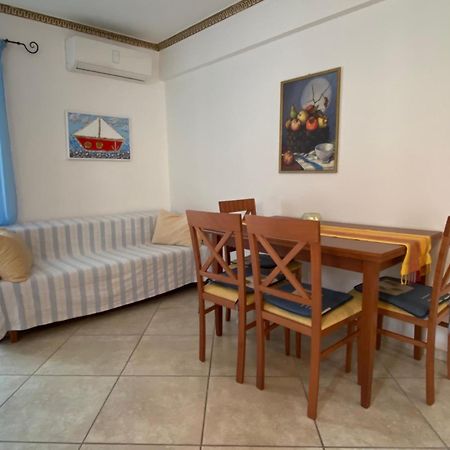 Roula Apartment เนปอรอย ภายนอก รูปภาพ